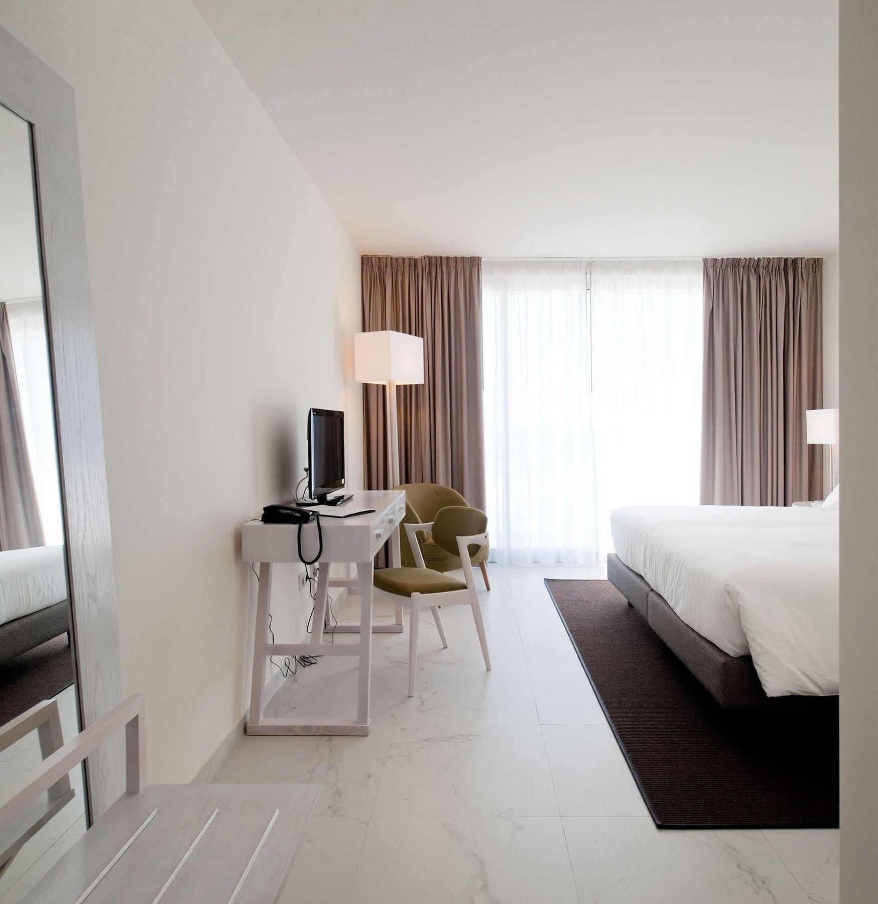 Furadouro Boutique Hotel Beach & Spa โอวาร์ ภายนอก รูปภาพ